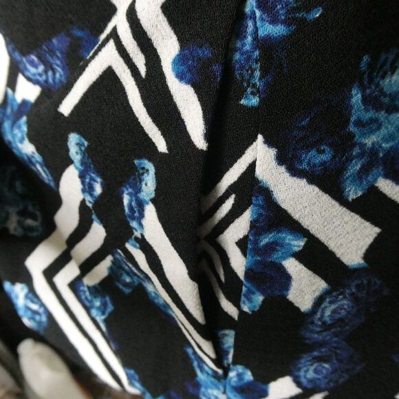 MINKPINK Open Front Blazer Jacket Chevron Print XS - Picture 4 of 11